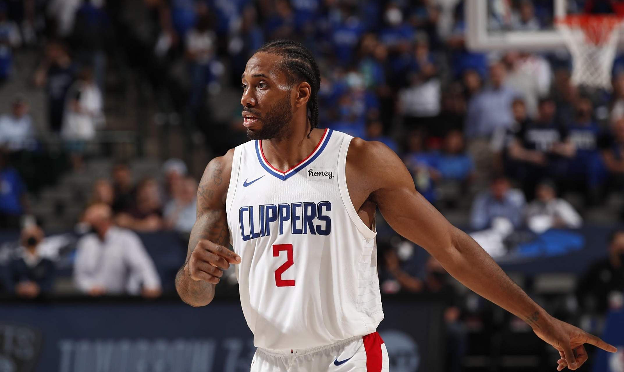 篮球勇士新签球员快速融入（勇士新援火速融入球队）